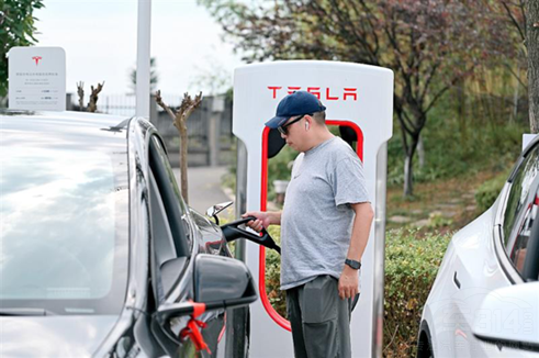 �U(ku��)�󲼾� ��˹������(j��)���վ�����Ůɽ