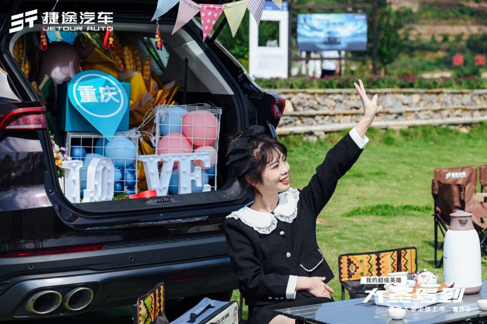 �ԡ�Ӣ�ۡ�֮������;��ʥ�ؑc�^(q��)����ʽ����