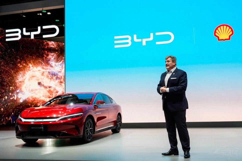 �ȁ��ϔy����늄�(d��ng)܇(ch��)���ڰ���܇(ch��)չ��������