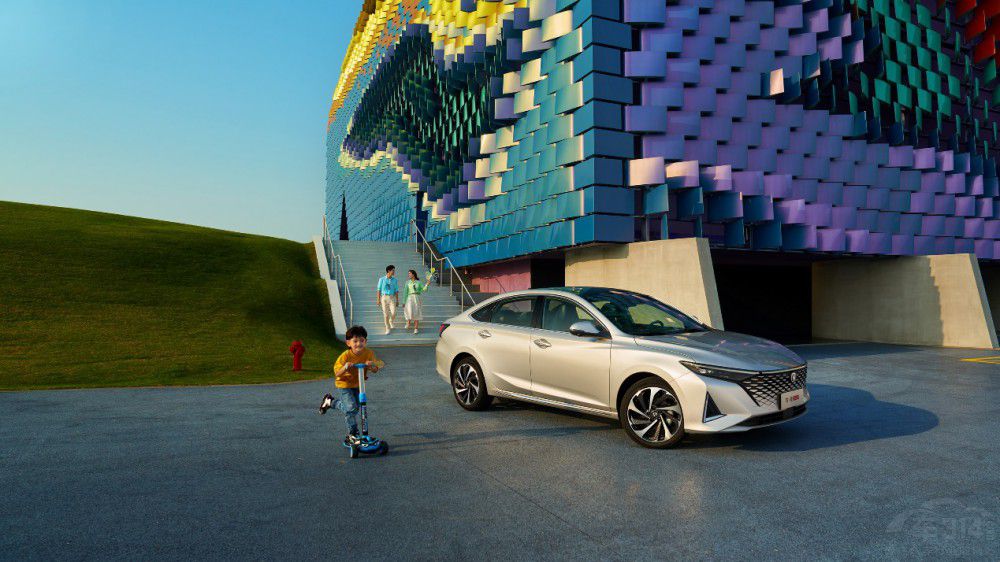 銳程PLUS新增自動領悅車型助燃家轎市場 銳程PLUS新增自動領悅車型助燃家轎市場