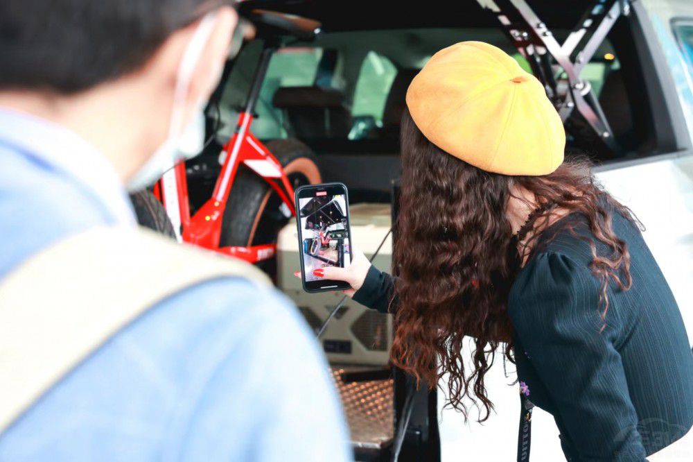 首批新車交付 雷達(dá)汽車提速全國(guó)市場(chǎng)布局 首批新車交付 雷達(dá)汽車提速全國(guó)市場(chǎng)布局