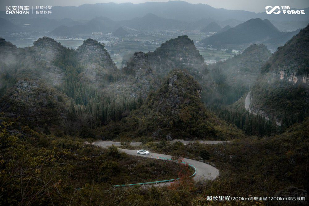 ���{(l��n)SL03�ɹ�����(zh��n)1200km���L�澳֮��