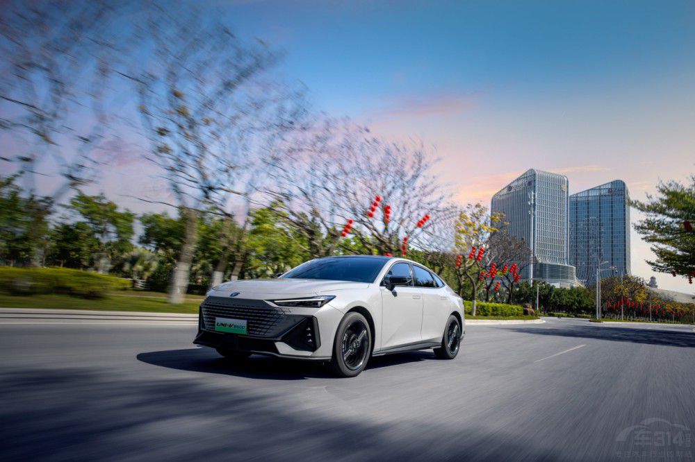 �L��UNI-V ���iDD��UNI-K ���iDD������