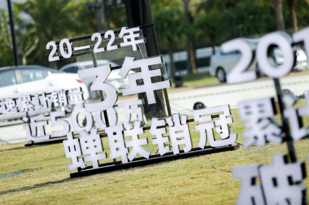 �|�f(w��n)��ͥ�ĿsӰ ܎��܇�������(sh��)��(j��)�ع�