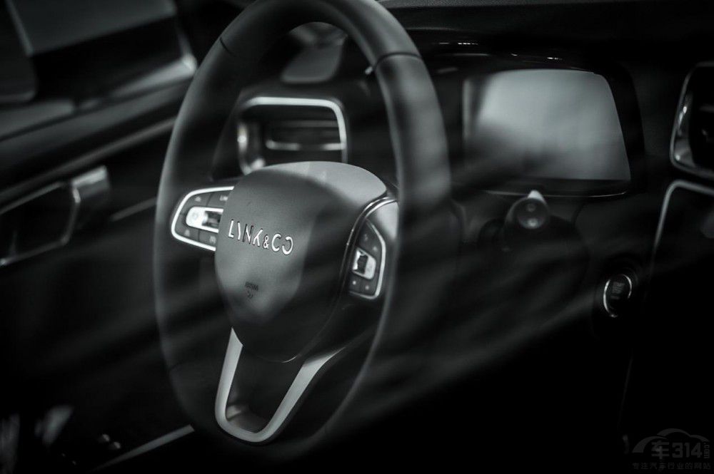 領(lǐng)克車主發(fā)布聯(lián)合聲明斥責(zé)領(lǐng)克“避實就虛” 領(lǐng)克車主發(fā)布聯(lián)合聲明斥責(zé)領(lǐng)克“避實就虛”