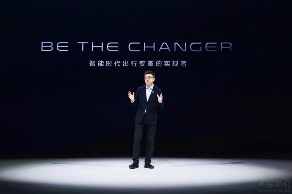 �Ϻ�܇չ�Ǽ���܇��ʽ�l(f��)����AI4M���ܑ�(zh��n)�ԡ�