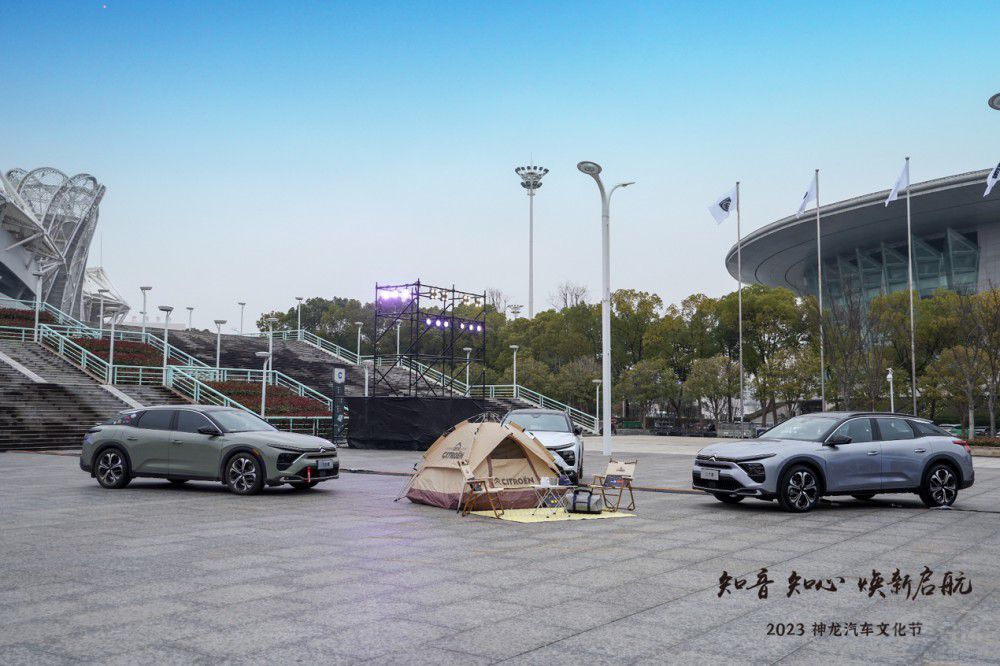 �������o�顰֪���� ������܇�͑��Ļ��M�A