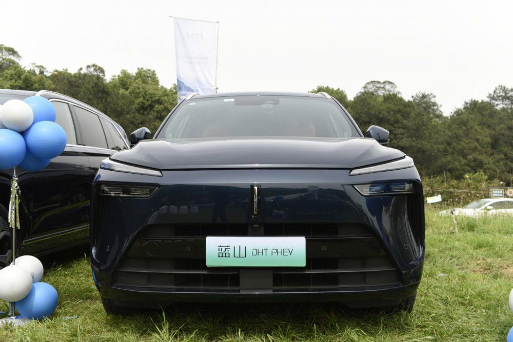 �ؑc�{ɽ�Ñ��������ٴ�չ�F(xi��n)���{ɽ�ٶȡ�