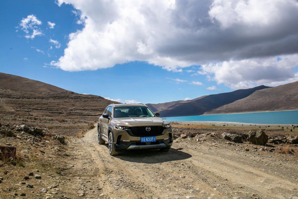 CX-50��Ҳ�ۃr��ʽ�l(f��)�� RAV4/CR-V���c��