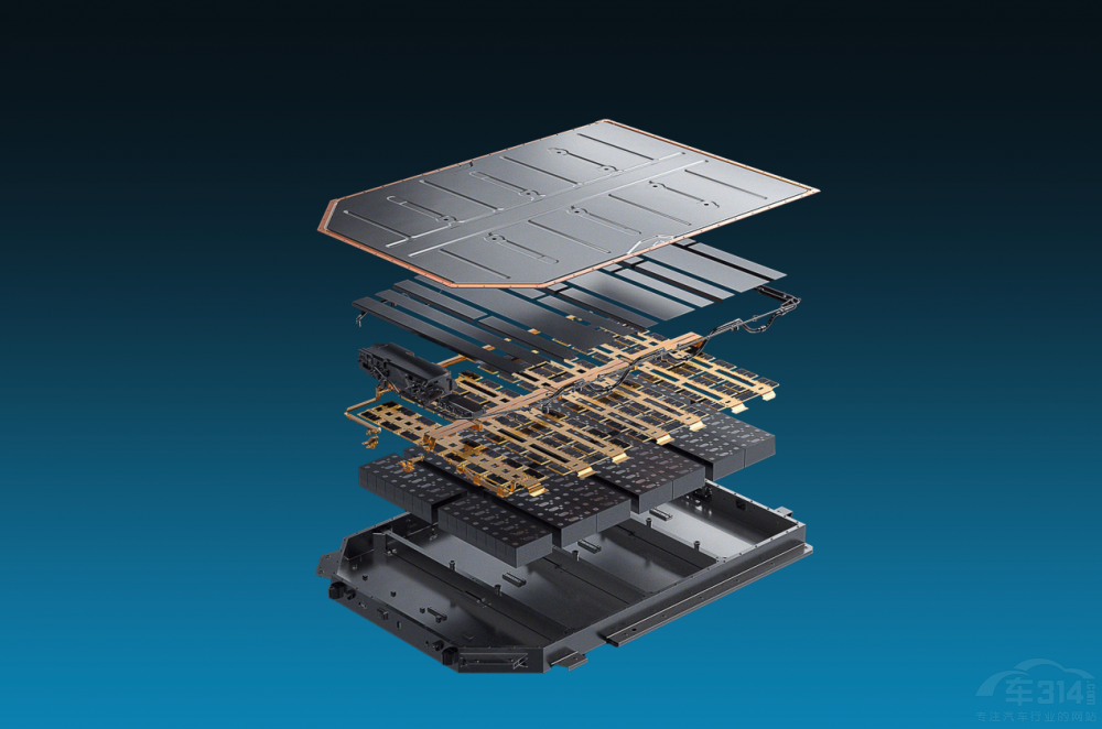 風(fēng)行雷霆上演國(guó)內(nèi)首次整車烈火穿行挑戰(zhàn) 風(fēng)行雷霆上演國(guó)內(nèi)首次整車烈火穿行挑戰(zhàn)
