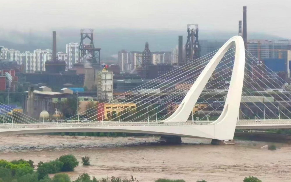 �����(z��i)����ǰ 늄�(d��ng)܇���ԾȺ�܇����P(gu��n)��