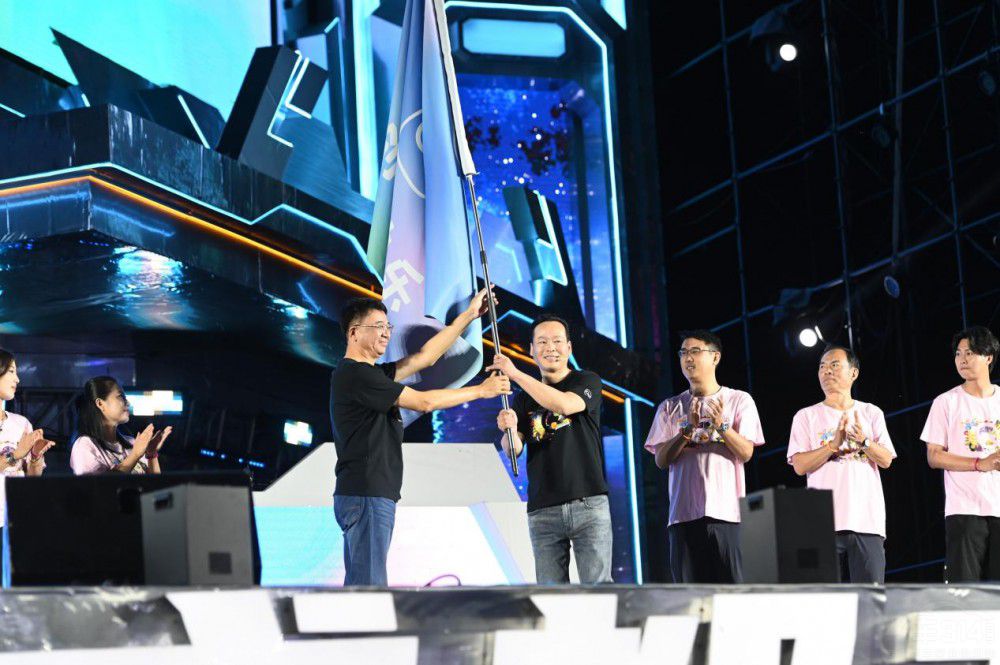 Q��(d��ng)��ƪ�� 2023����QQ�Ļ���(ji��)�A�M�չ���