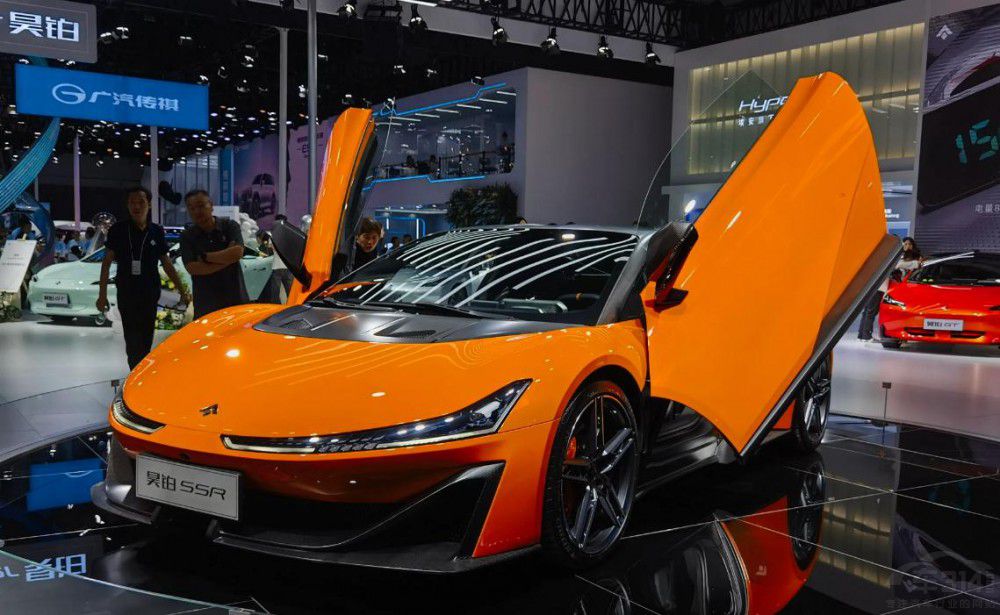 ����Դ܇��9���N�����ȁ���300�f�N���Б�