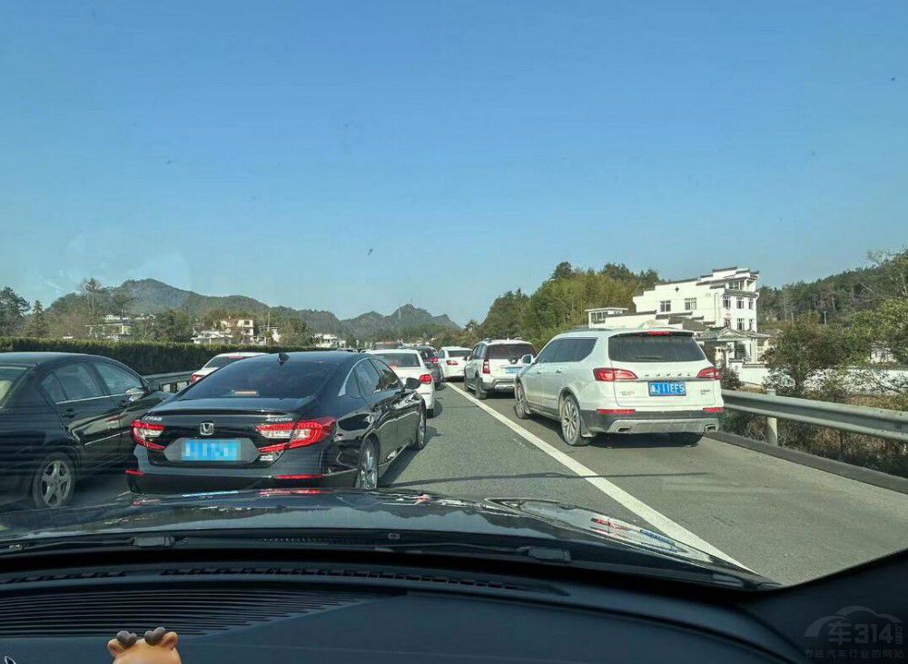 ʮһ����·�ϵġ������� ����������Ϥ��