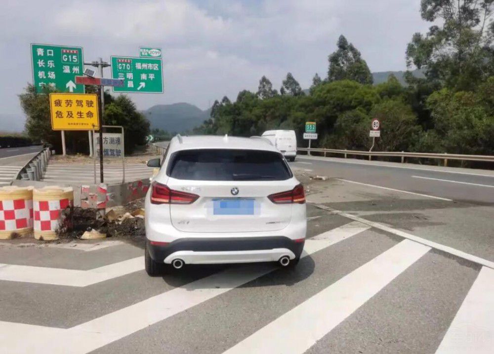 ʮһ����·�ϵġ������� ����������Ϥ��