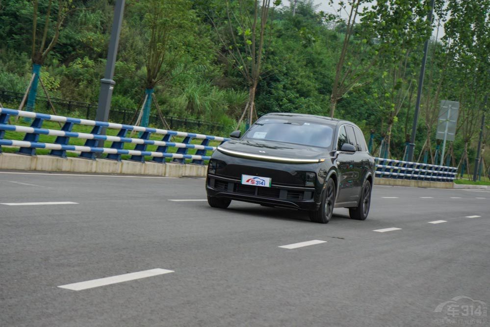 M7�N����ƽ����L8 ������r���Ќ��Y����