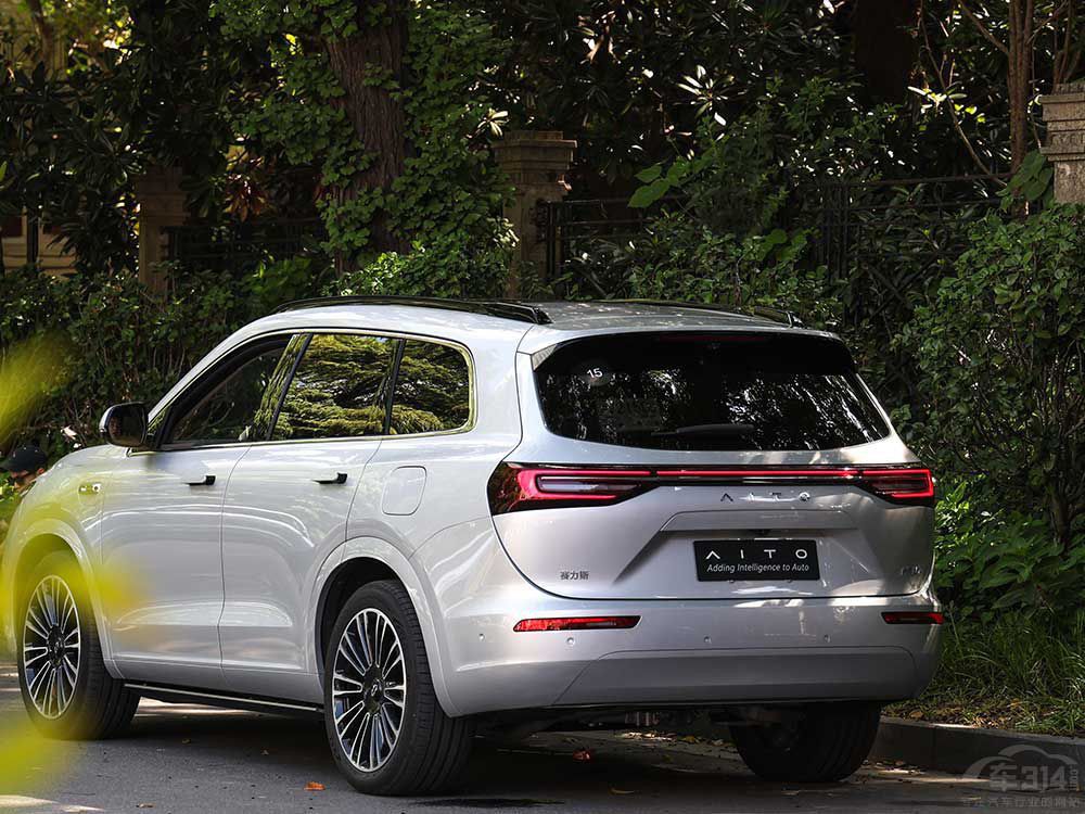 M7�N����ƽ����L8 ������r���Ќ��Y����