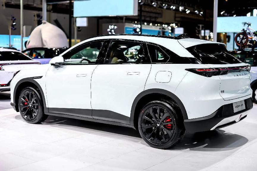 極狐阿爾法T5售價(jià)15.58萬(wàn)起近期閃耀上市 極狐阿爾法T5售價(jià)15.58萬(wàn)起近期閃耀上市