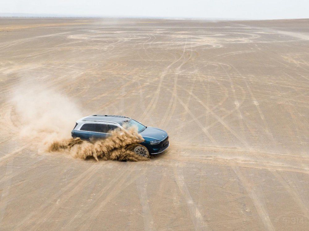 ِ��˹�������S���� M9����܇�������_��