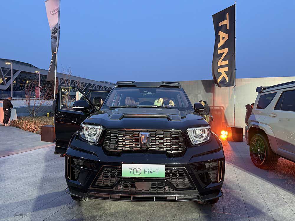 �M(j��n)�ڵĺ�܇�Ӄr(ji��)�������߶�SUV�����\(ch��ng)��