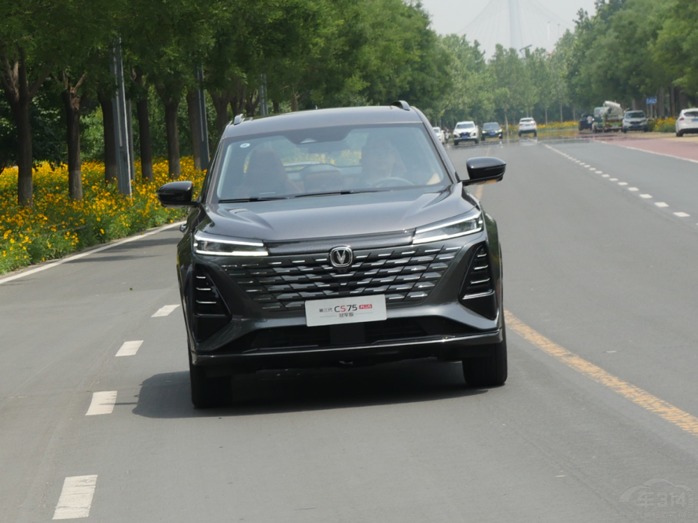 �L(zh��ng)��������CS75PLUS��܊�����ԽL�ߣ�