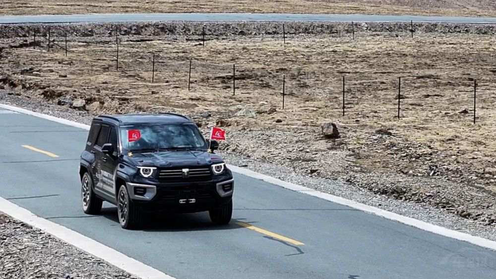 ̹��700 Hi4-T������ľ�ڰ� �¾���ԭ���T