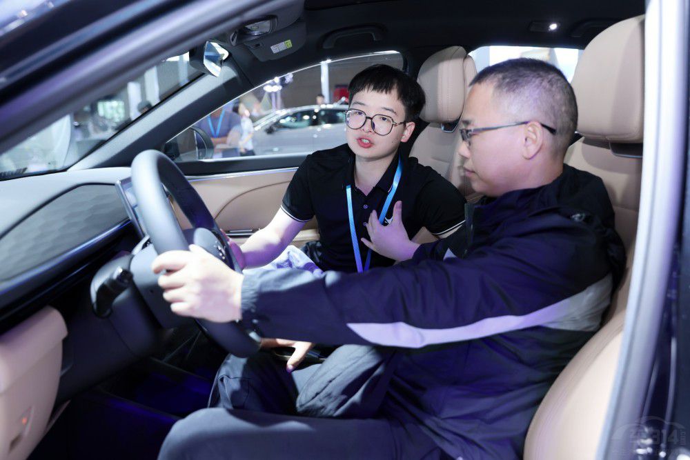 ���� ��܇��Ʒ�|(zh��)�ĘO��������S5��̫����