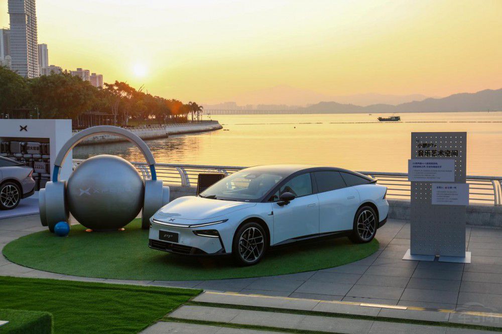 AI��܇С�iP7+�������࣬�_��AI��܇�r(sh��)��