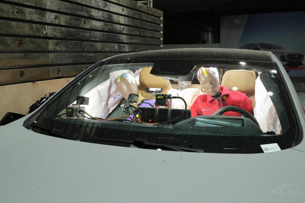 ��ȫ���b MAZDA EZ-6��ȫ����(zh��n)��܇�����