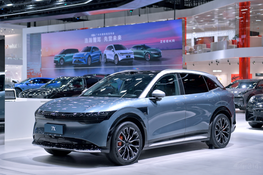 �O������V��܇չ �װl(f��)������{Plus�ܘ���