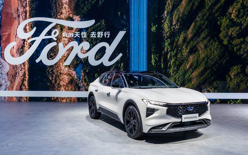 ȫ�¸����I(l��ng)��I(l��ng)ԣ��늻��(d��ng)SUV��ʽ����