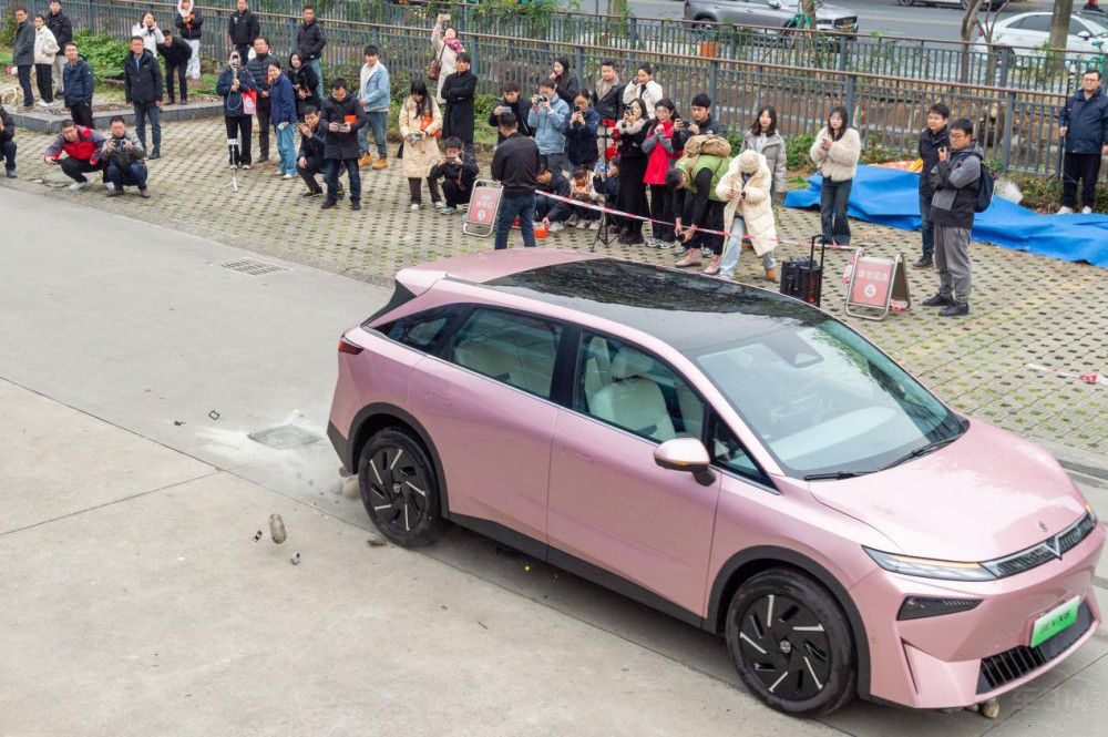 ȫ���F(tu��n)ُ(g��u)��(hu��)���������g(sh��)��(sh��)�y(c��)ֱ���N(xi��o)������  