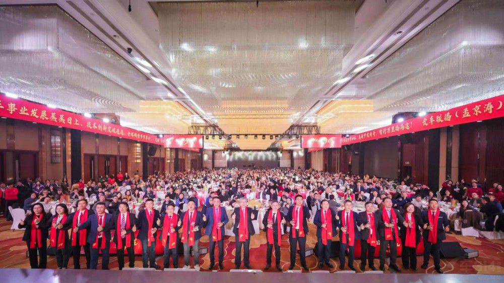 ���Ʒ���R����������𼯈F(tu��n)2025�ن���ƪ