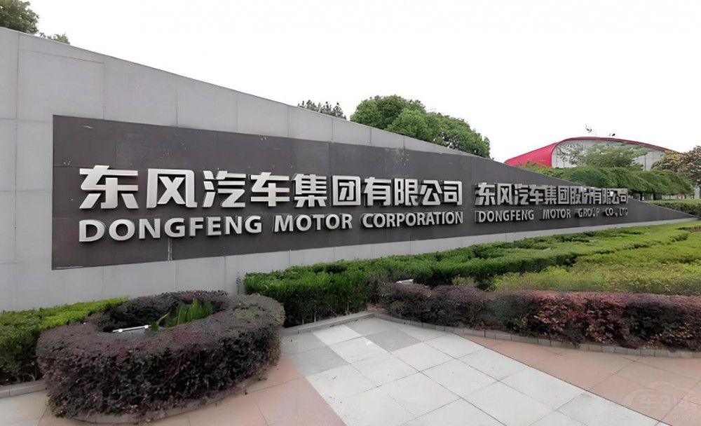 2025���܇�� Ҫô������(qi��ng)��Ҫô�ɞ鏊(qi��ng)��