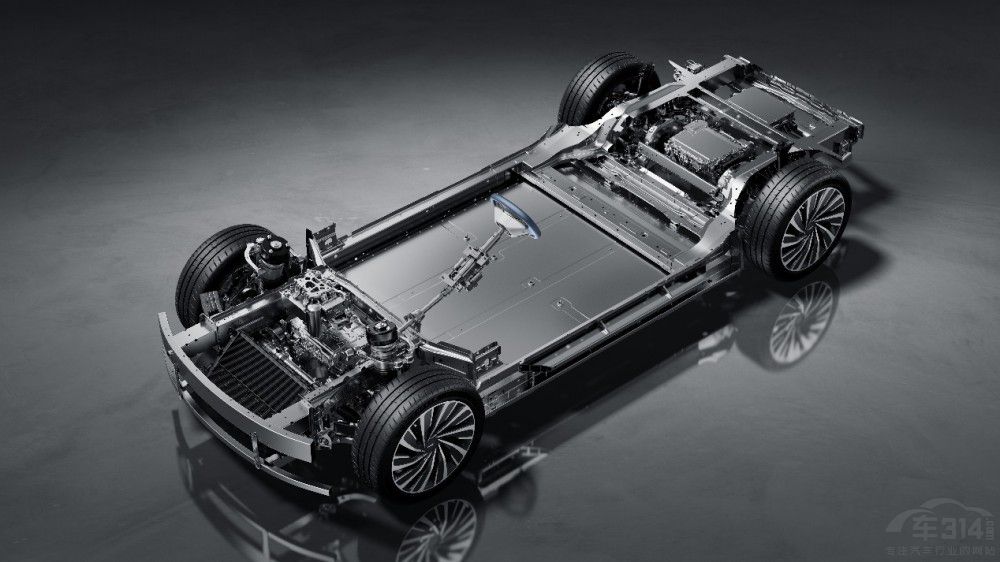 ���A����SUV2025���������ۃr(ji��)17.28�f��  