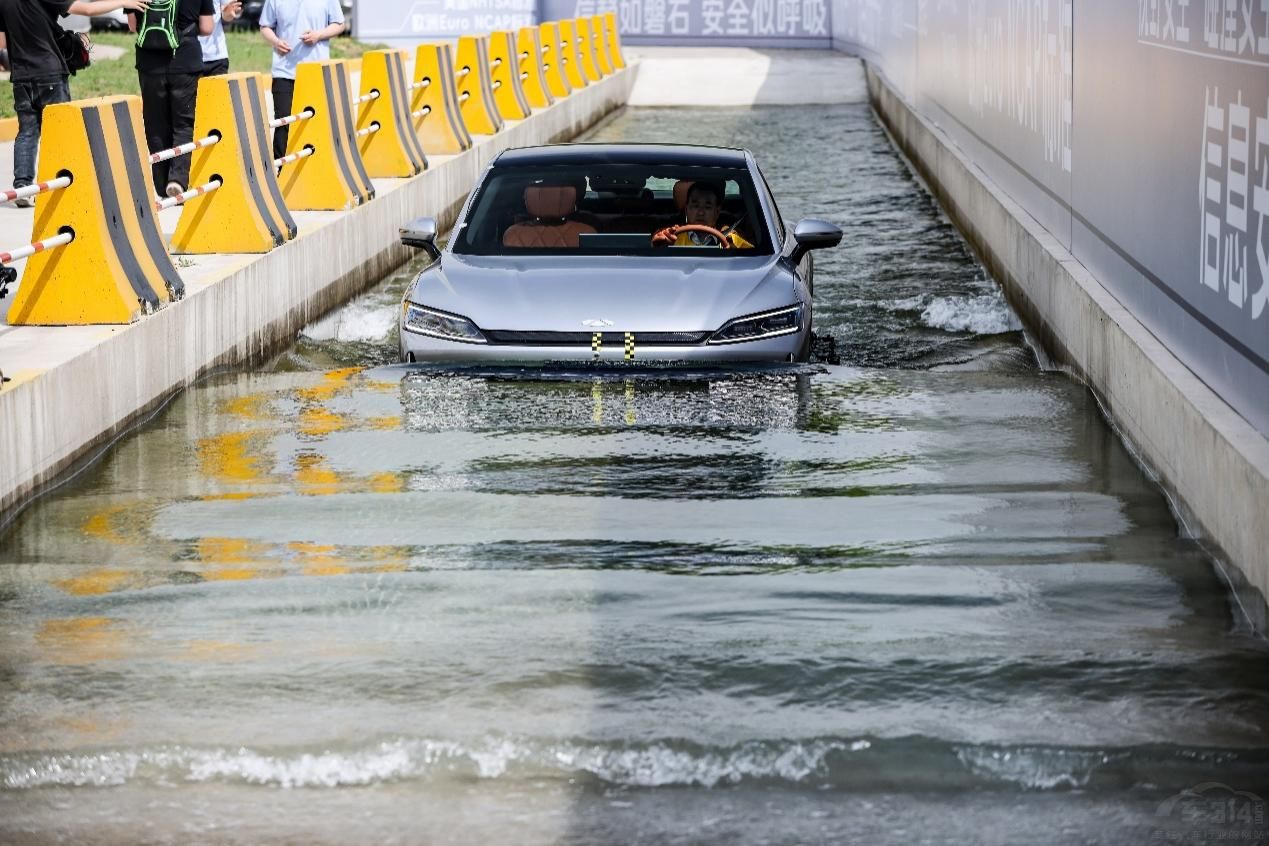 �����׿�C���ǻ�����Ş��ʽ�����L��A9L