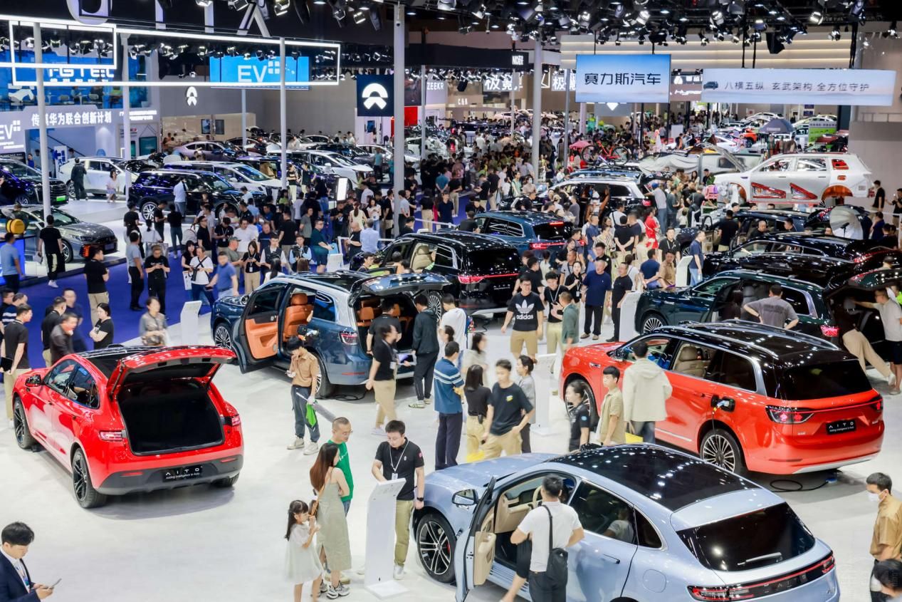 2025�ؑc�ٿ���܇��չ����-10C�ذ�����