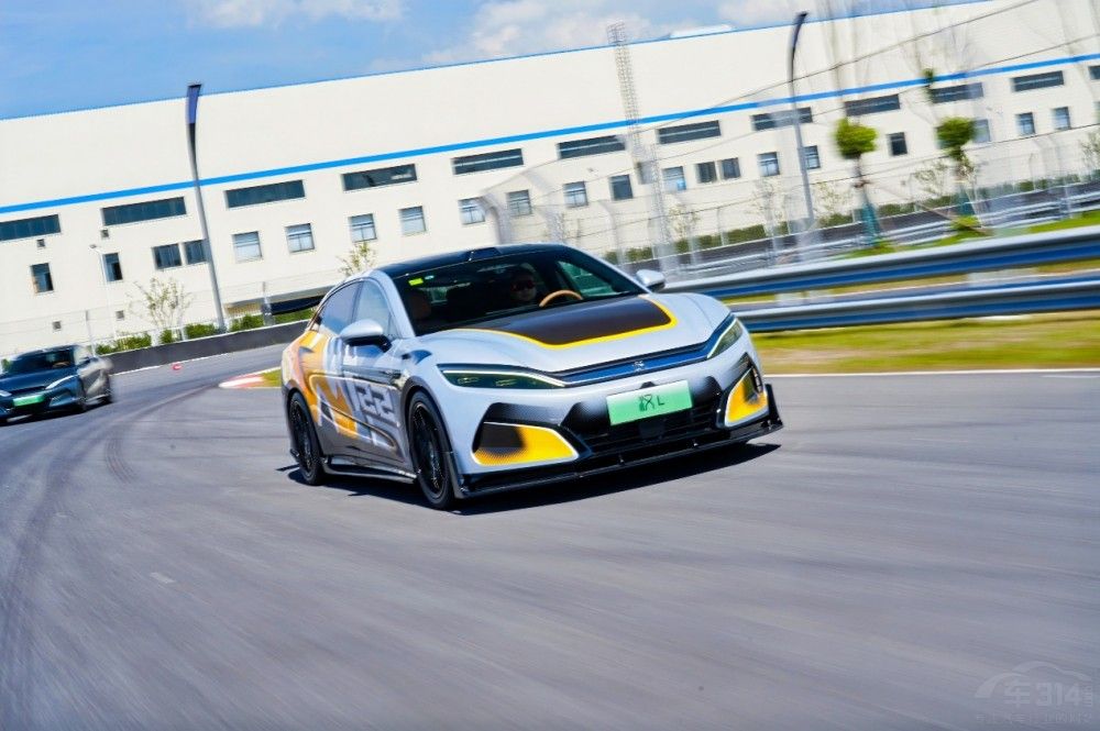 �h������f������(chu��ng)�Ї�����Դ�p��sҫ��