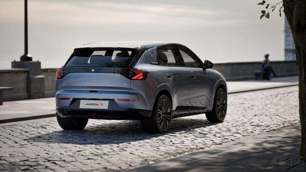 �O��T1��(n��i)����أ�����+��ƽ�����g̫Ȧ��