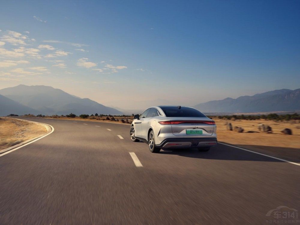 年輕人第一臺(tái)旗艦轎車(chē) 比亞迪漢L震撼上市 年輕人第一臺(tái)旗艦轎車(chē) 比亞迪漢L震撼上市