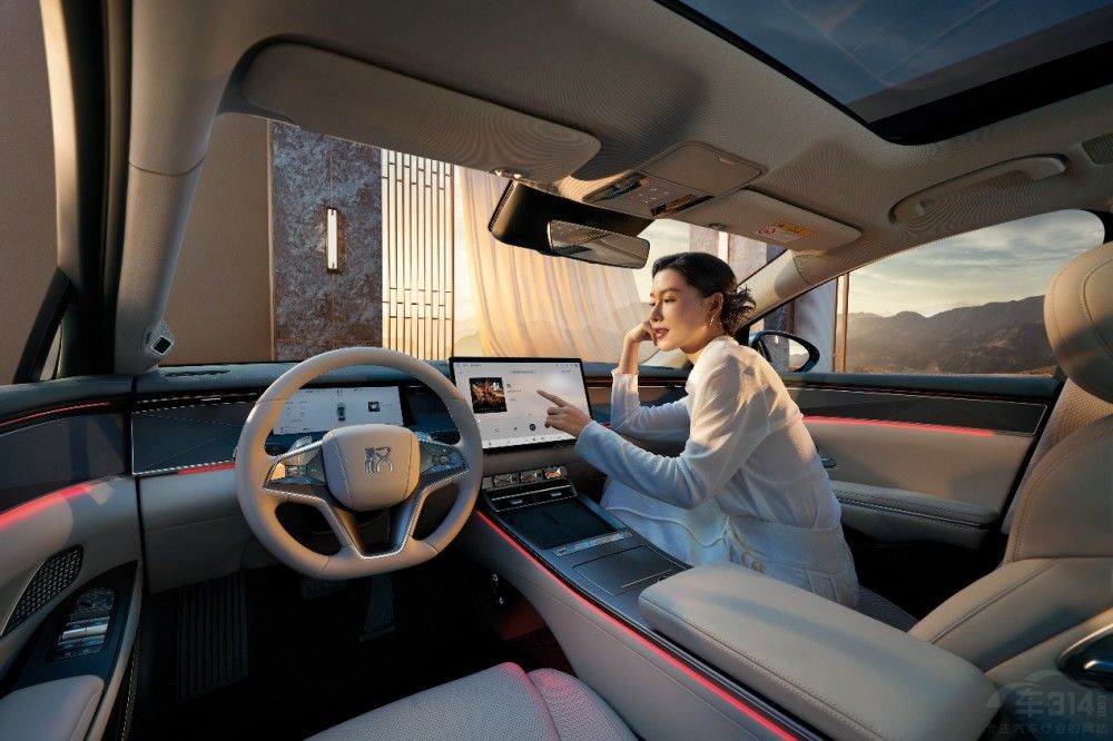 年輕人第一臺(tái)旗艦轎車(chē) 比亞迪漢L震撼上市 年輕人第一臺(tái)旗艦轎車(chē) 比亞迪漢L震撼上市