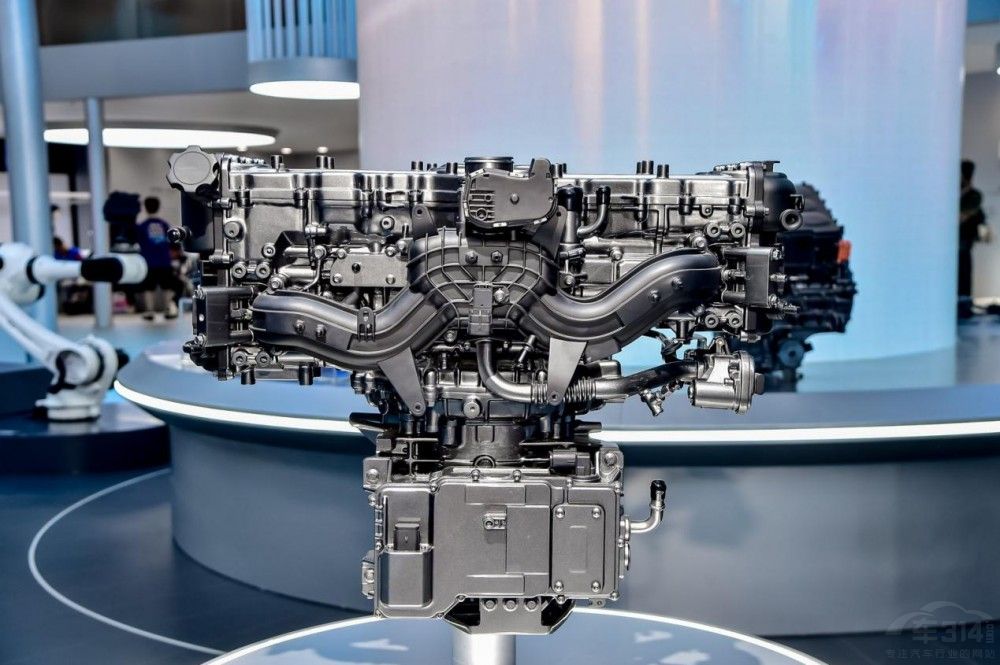 風(fēng)云X3L開啟預(yù)售 奇瑞強勢登陸成都車展 風(fēng)云X3L開啟預(yù)售 奇瑞強勢登陸成都車展