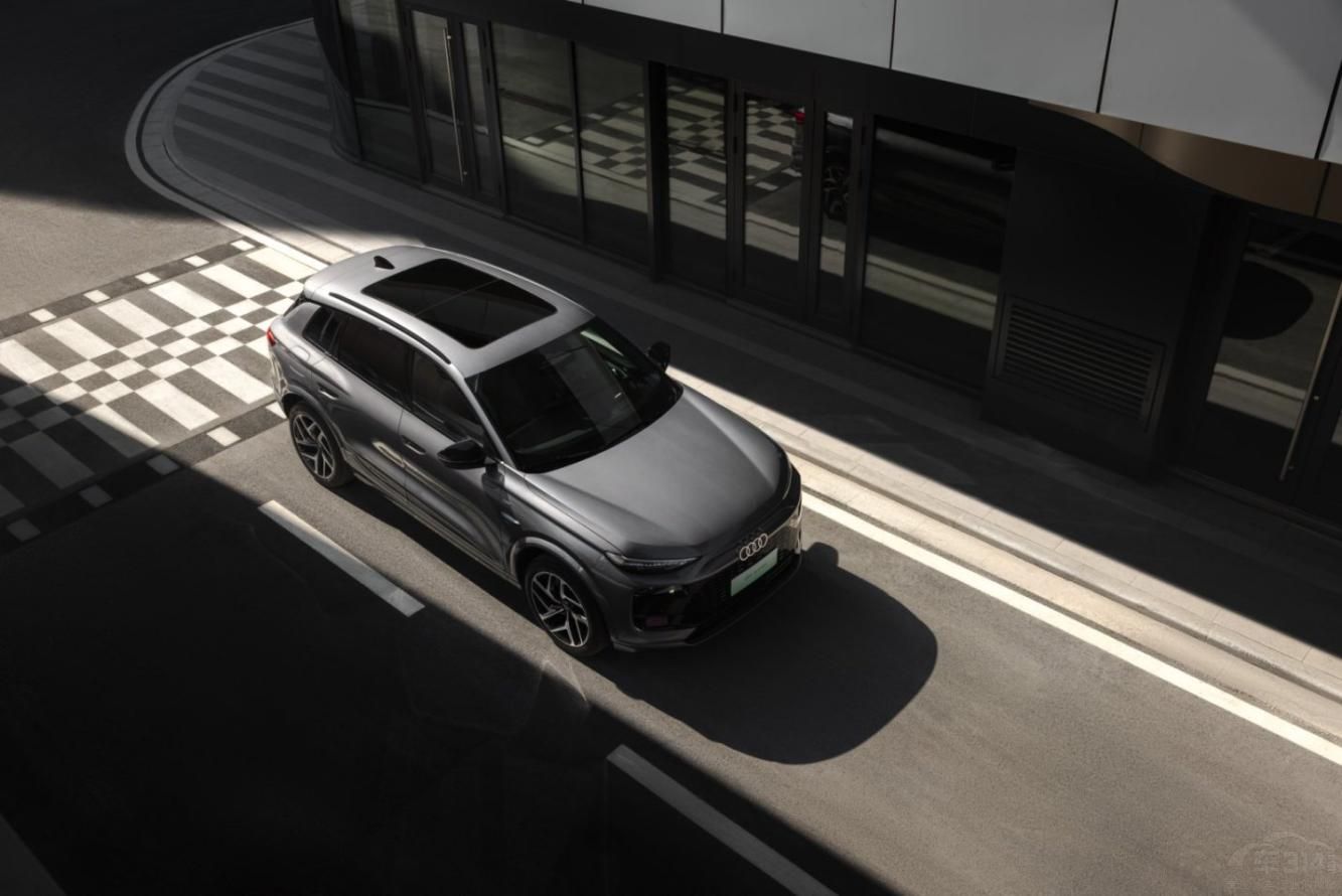 һ���W��Q6L