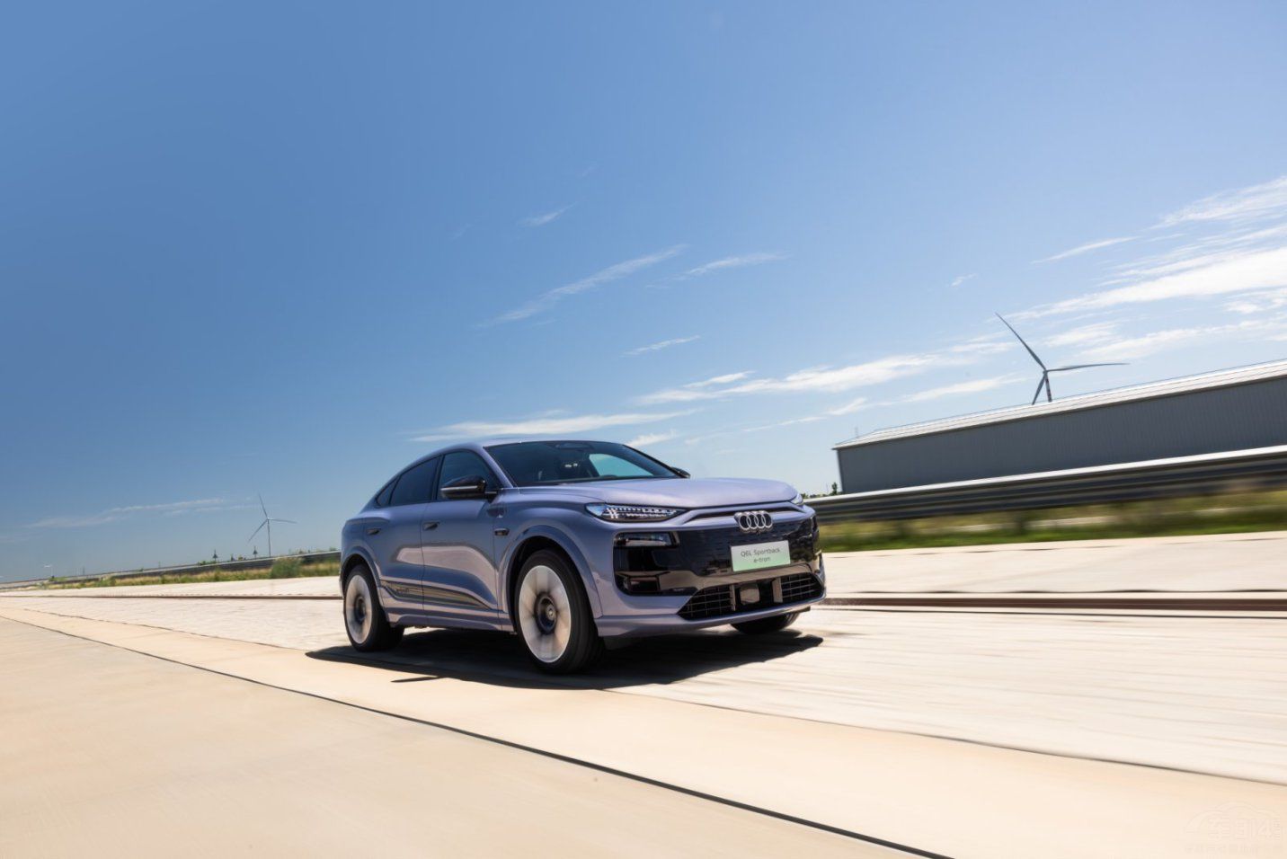 һ���W��Q6L e-tron ����ƾ�����Դ�Ј���