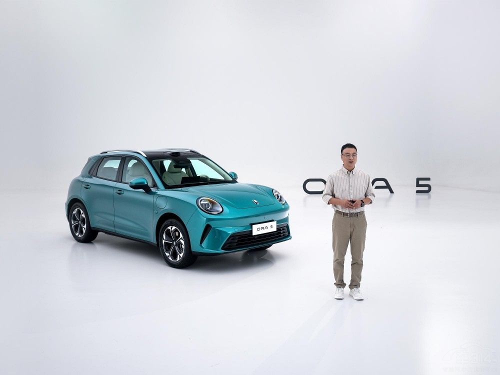 Դ����Ȼ�����ڶ��� �W��5Ʒ�b��(hu��)�A�M�e��