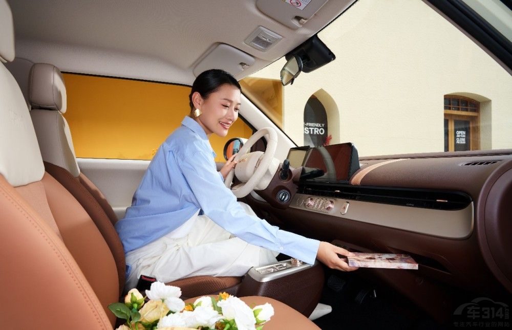 ��������Ʒ�|(zh��)�˗U Lumin ���ذ� 4.79 �f��