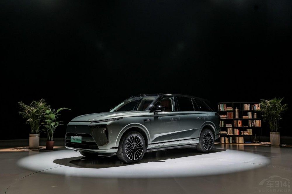 長城汽車VLA大模型落地魏牌全新智能進階版 長城汽車VLA大模型落地魏牌全新智能進階版