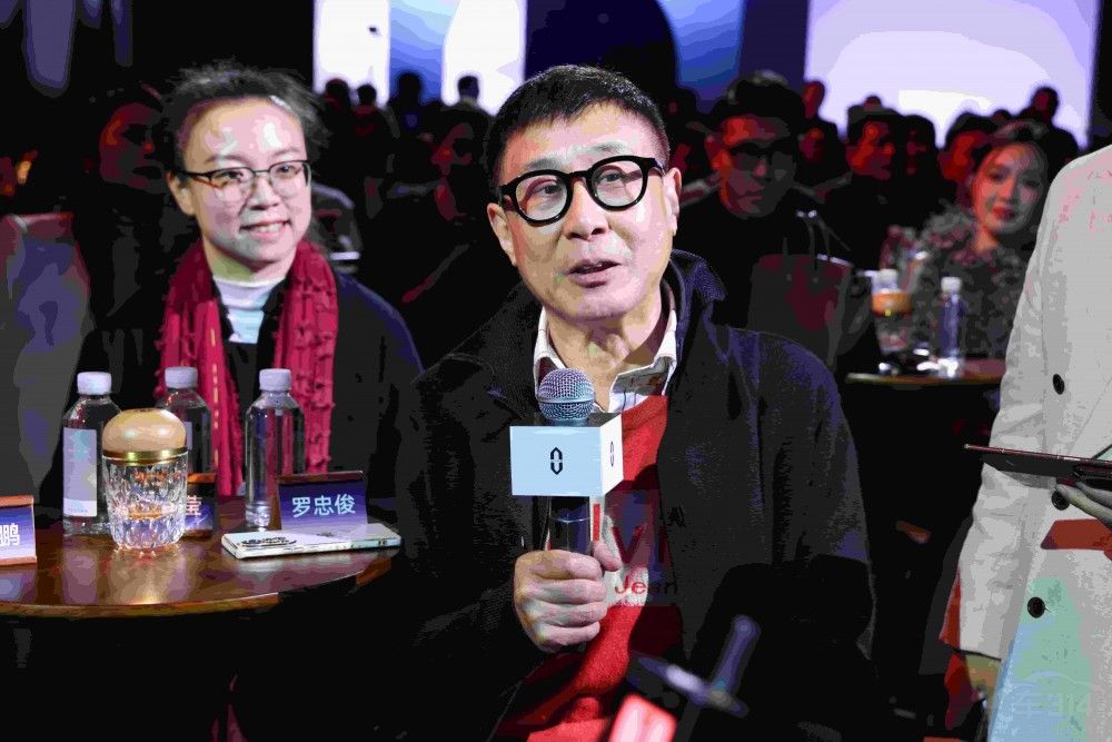 ����M9�ǹ�֮ҹҊ�CƷ���c�Ñ����p�򱼸���